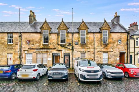Office to rent - Market Square, Kilsyth, G65