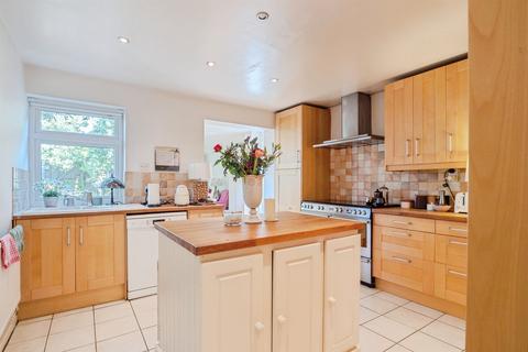 4 bedroom detached house for sale, Forest Road, LOUGHBOROUGH