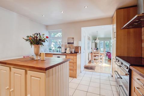 4 bedroom detached house for sale, Forest Road, LOUGHBOROUGH