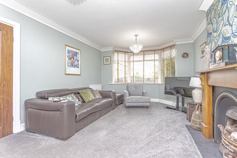 4 bedroom detached house for sale, West Cliff Drive, Herne Bay, Kent, CT6