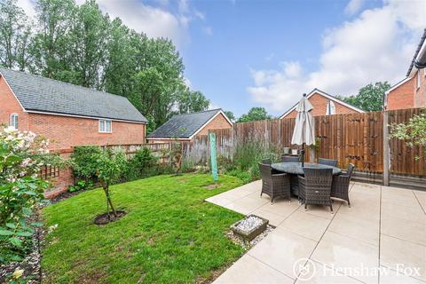 4 bedroom detached house for sale, Treviglio Close, Romsey, Hampshire