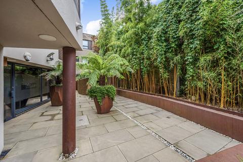 2 bedroom apartment for sale, Harmood Grove, London, NW1