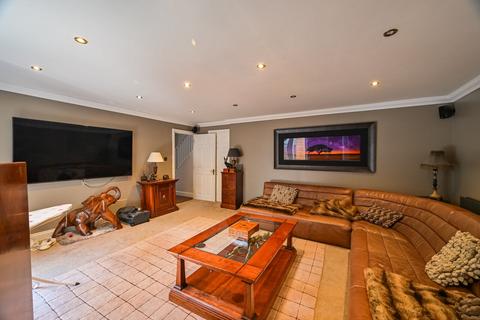 3 bedroom house for sale, Lockesfield Place, Canary Wharf, London, E14
