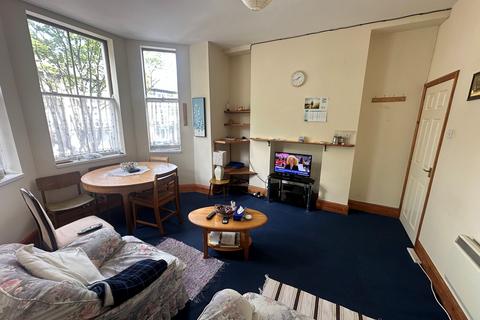 1 bedroom flat to rent, Camperdown, GREAT YARMOUTH