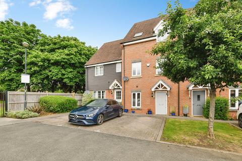 undefined, Pembridge Gardens, Stevenage, Hertfordshire, England, SG2
