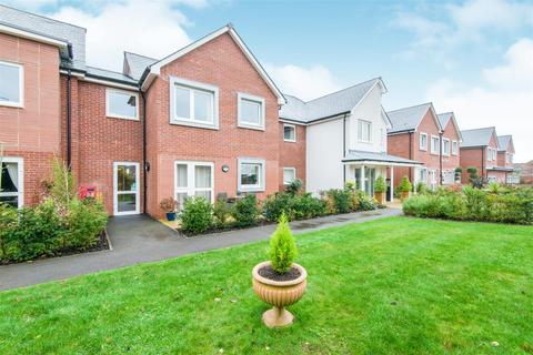2 bedroom apartment for sale, Hillier Court, Botley Road, Romsey, Hampshire.