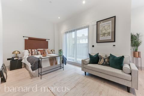 Studio for sale, Abbey Wall, Station Road, London