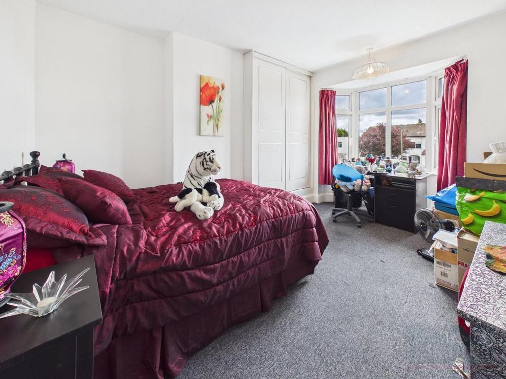 House in Oadby and Wigston, Oadby - More