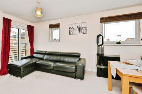 2 bedroom flat for sale, St. Josephs Green, Welwyn Garden City