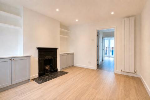 2 bedroom terraced house to rent, Apton Road, Bishops Stortford, Herts, CM23