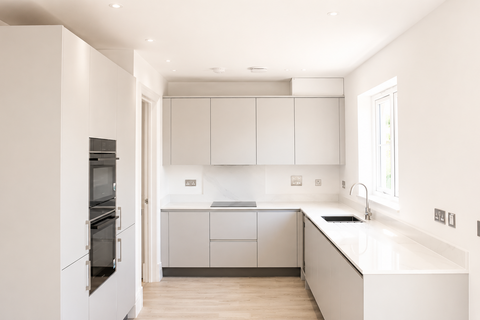 4 bedroom semi-detached house for sale, Trent Park, Enfield EN4