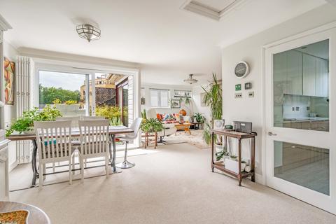 2 bedroom apartment for sale, Regency Hall, Tunbridge Wells, Kent