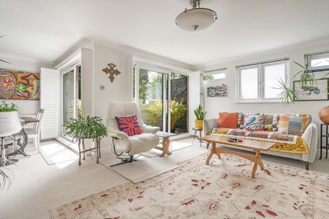 2 bedroom apartment for sale, Regency Hall, Tunbridge Wells, Kent