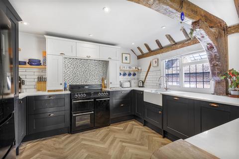 5 bedroom barn conversion for sale, Bridge Street, Great Bardfield, Braintree
