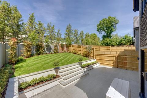 5 bedroom semi-detached house for sale, Watford Road, Radlett, Hertfordshire, WD7