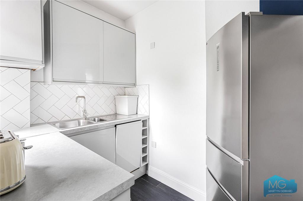 Apartment in London, Stroud Green - More