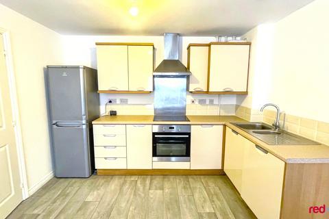 2 bedroom flat to rent, Ravenswood House, Amber Close, Newport