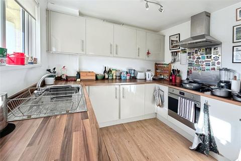 2 bedroom apartment for sale, Grosvenor Bridge Road