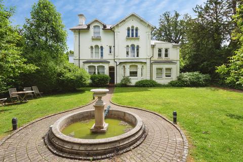 2 bedroom apartment for sale, Broadwater Down, Tunbridge Wells
