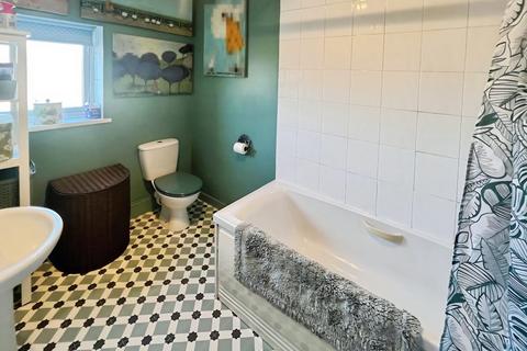 2 bedroom terraced house for sale, 128, Ansley Common, Nuneaton, Warwickshire CV10 0QA