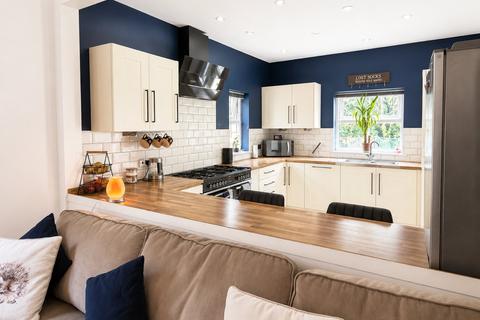 5 bedroom semi-detached house for sale, Romilly Crescent, Dyfed SA73