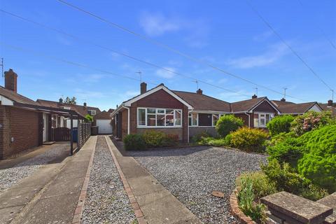 2 bedroom semi-detached bungalow for sale, Beech Road, Elloughton