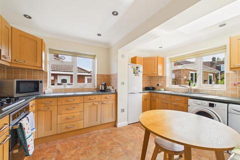 2 bedroom semi-detached bungalow for sale, Beech Road, Elloughton