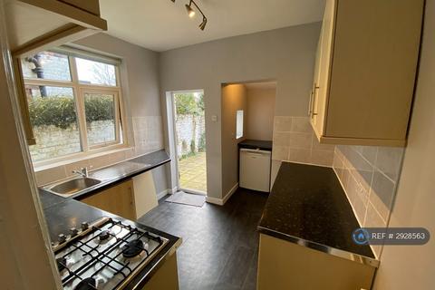 2 bedroom terraced house to rent, Beechwood Avenue, Warrington, WA1