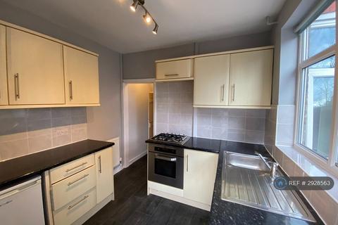 2 bedroom terraced house to rent, Beechwood Avenue, Warrington, WA1