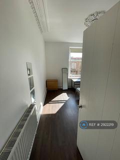 undefined, Argyle St, Glasgow, G3
