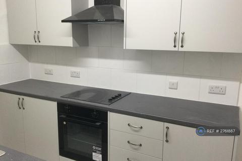 1 bed flat/apartment for rent in Eastborough, Scarborough, YO11