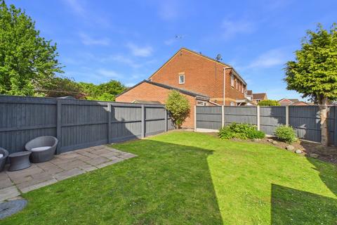 3 bedroom semi-detached house for sale, Coltman Close, Beverley, East Riding Of Yorkshire, HU17 9GT