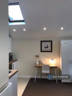 1 bedroom detached house to rent, Oxford Road, Cambridge, CB4