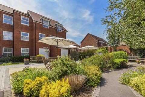 1 bedroom retirement property for sale, Peel Lodge, Chapel Street, Marlow, Buckinghamshire, SL7 3FH