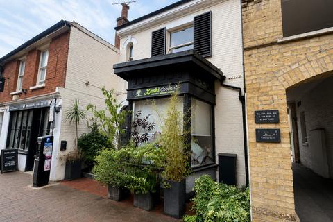 2 bedroom flat to rent, Parchment Street, Furnished, Winchester