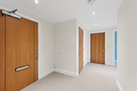 2 bedroom flat for sale, Kingston Road, London