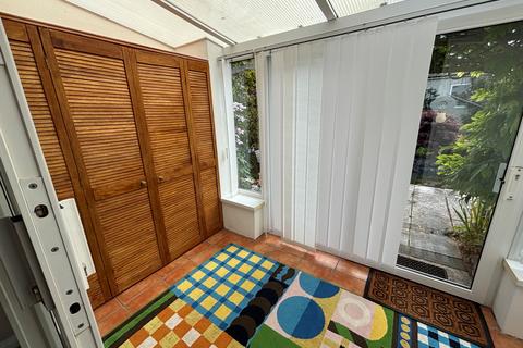 1 bedroom flat to rent, St. Georges Road, Torquay TQ1