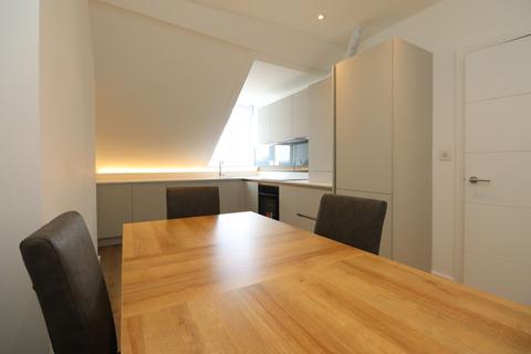 2 bedroom flat to rent, Holdenhurst Road, Bournemouth BH8