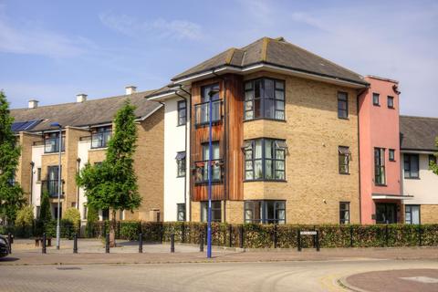 2 bedroom flat to rent, Circus Drive, Cambridge