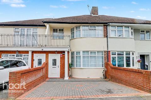 Hanover Gardens, Hainault