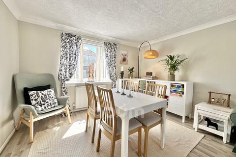 3 bedroom semi-detached house for sale, Blackthorn Avenue, Beith