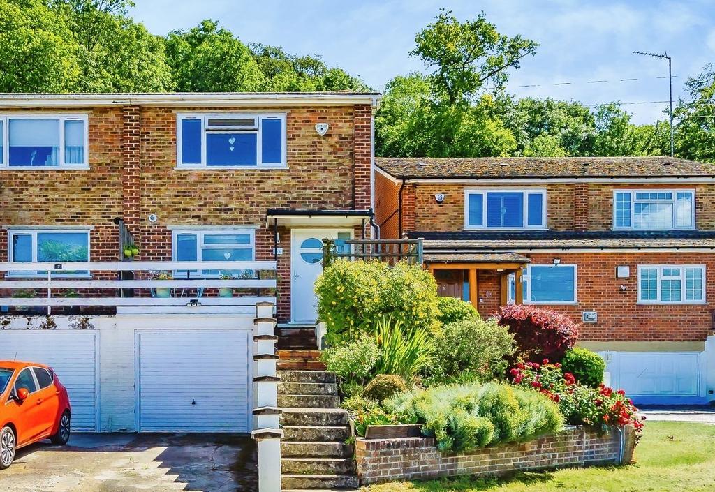House exterior, garage