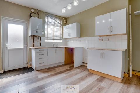 2 bedroom terraced house for sale, Queens Road, Sheffield S20