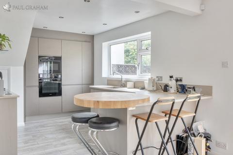 4 bedroom detached house for sale, Stanley Park Road, Carshalton