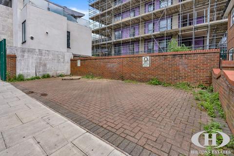 undefined, Boyd Avenue, Southall