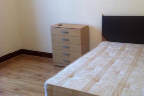 1 bedroom in a house share to rent, Farrier Place, Downs Barn MK14