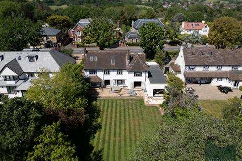5 bedroom detached house for sale, Camlet Way, Barnet