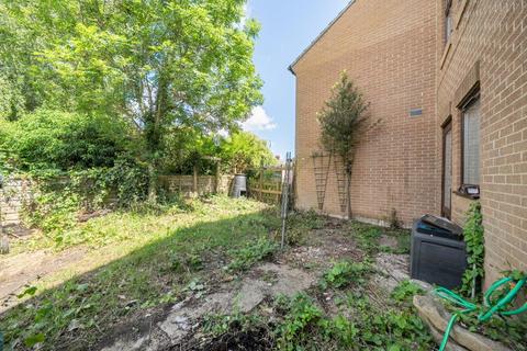 1 bedroom flat for sale, Newbury,  Berkshire,  RG14