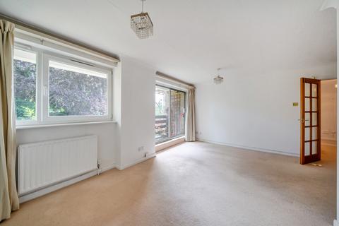 2 bedroom flat for sale, Albemarle Road, Beckenham, Kent, BR3
