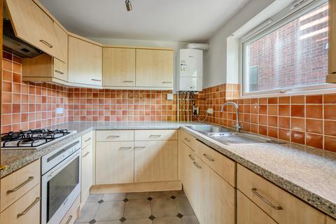2 bedroom flat for sale, Albemarle Road, Beckenham, Kent, BR3